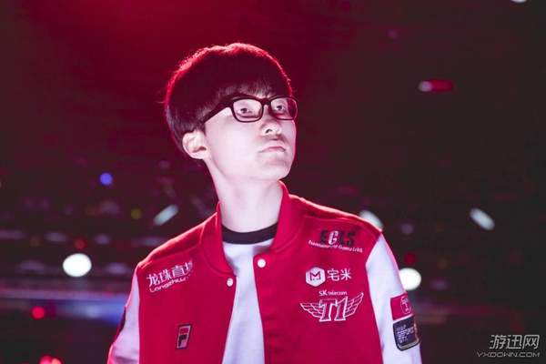 **Faker:电竞名人堂的不朽传奇**