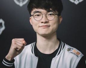 Faker为何仍在职业赛场坚守?