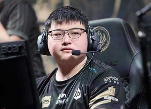 Faker与UZI直播相遇的经典时刻回顾
