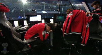 **Faker的泪水：2017年全球总决赛的遗憾瞬间**