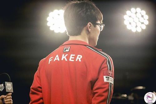 Faker的传奇再续:25年职业生涯终获冠军皮肤