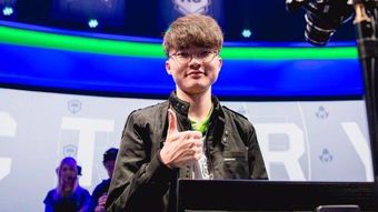 Faker续约三年,T1战队豪掷千金留传奇中单