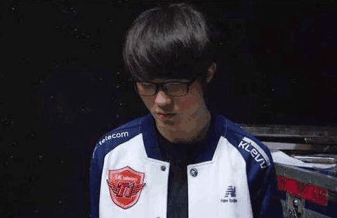 Faker:英雄联盟传奇中单选手的辉煌生涯